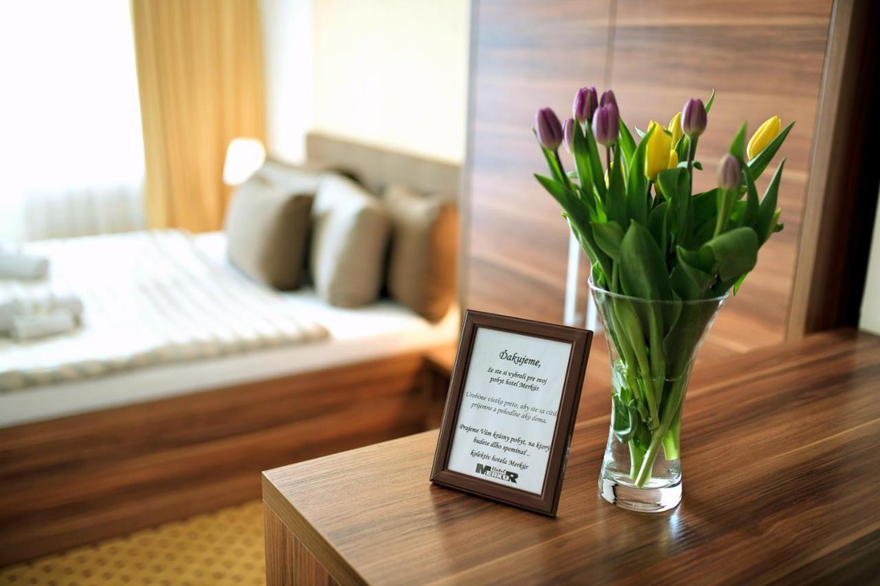 Kaluža Hotel Merkur מראה חיצוני תמונה
